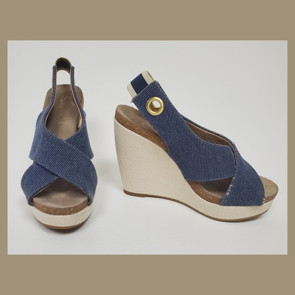 Splendid Shoes - 🤪FREE W/purchase! Anthro Splendid canvas wedges